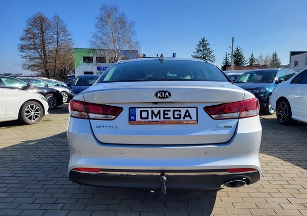 Kia Optima cena 59900 przebieg: 244300, rok produkcji 2018 z Łosice małe 92